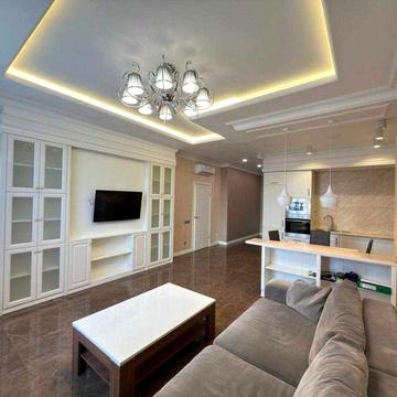 Продаж квартири, ЖК ROYAL Tower, НИЗЬКИЙ ПОВЕРХ, Печерський, Голосієво ЖК Royal Tower