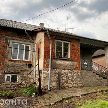 Продається будинок з садом та городом, земельна ділянка 15 сотих