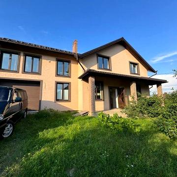 Продається будинок в р-ні вулиці Сторожинецької