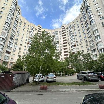 Оренда Метро Позняки Мішуги Руденко Вишняківська Харківська SF
