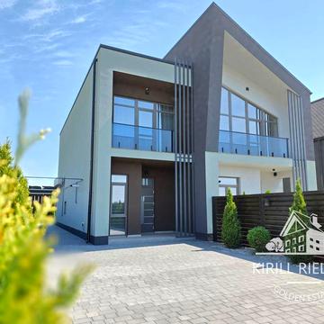 Продается дом-дуплекс «Smart House» в городке «Золотые Ключи»