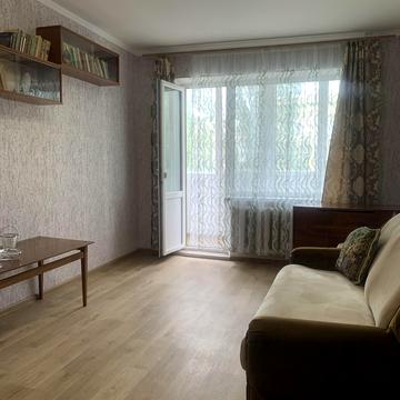 Сімї Глодан вул., 17