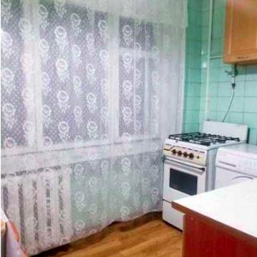 Здам квартиру 32 м Братиславська 14 м. Чернігівська 450 м без комісії