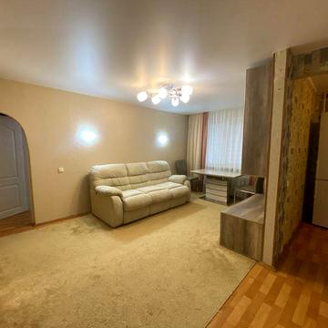 Продам 3-кімнатну квартиру з ремонтом в Центрі