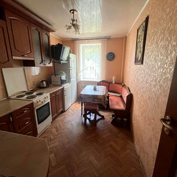 Здам в оренду 2-кім кв на Ахсарова Олексіівка