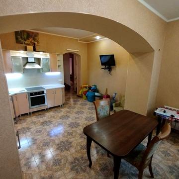 Продаж 2-кімнатної квартири на першій лінії моря в Чорноморську