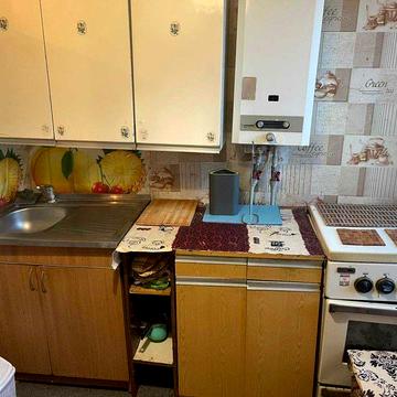 Q. S1  Продам 1 кімнатну квартиру пров. Нюрнберзький