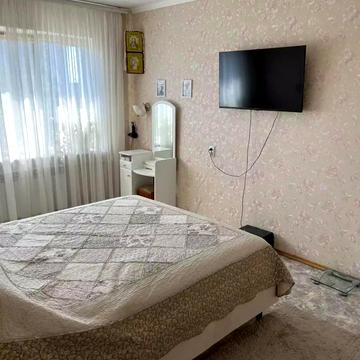 Сімї Глодан вул., 10а