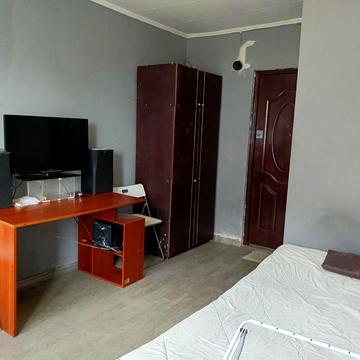 Сдам 1к кв студия ул. Косвенная 55/Средняя