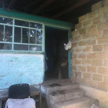 Продаю старенький будиночок