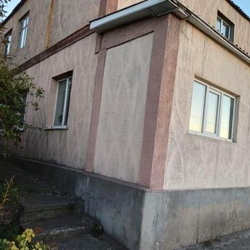 Продам будинок район швейної фабрики біля річки
