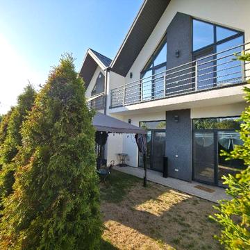 Продажа таунхаус с ремонтом,  район Старые Кодаки