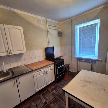 Сдам 1 к квартиру, р-н Черёмушки.