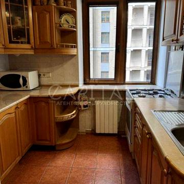 Продаж 4 к квартира Гоголівська 36/40