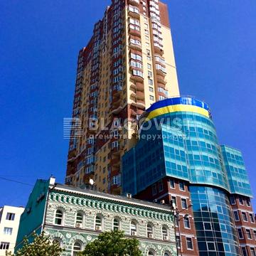 Жилянська вул., 118