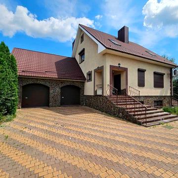 Оренда триповерхового будинку 250m2 | 5 хвилин до Києва