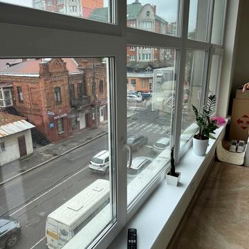 Подільська вул., 58