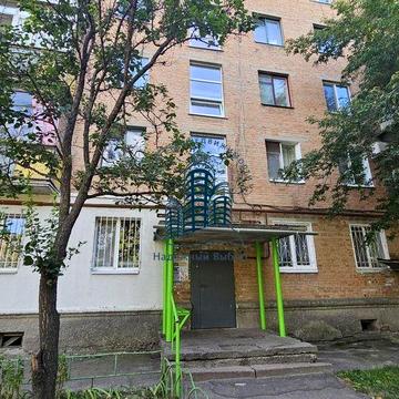 Продажа 4 к.кв. на подолі під ремонт!