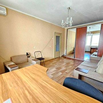 Собственник. 1 к. Ахматовой, 39 Б, м. Осокорки. River Mall