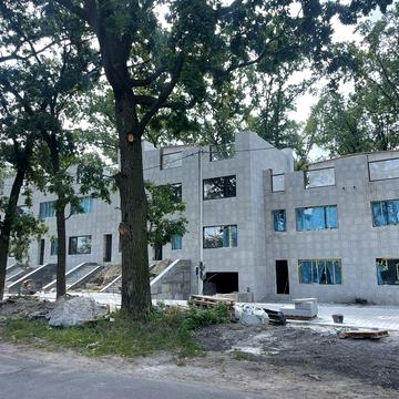 Продаж комфортного таунхаусу в Бучі з гаражем і терасою