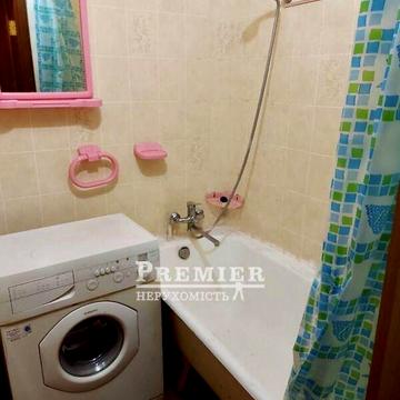 Продаж 1к Квартира Паркова вулиця