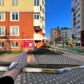 Остромирська вул., 22