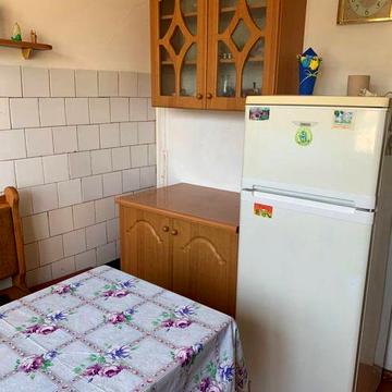 Оренда частини будинку, 2 кім, окремий двір. Льотна/мезенцева