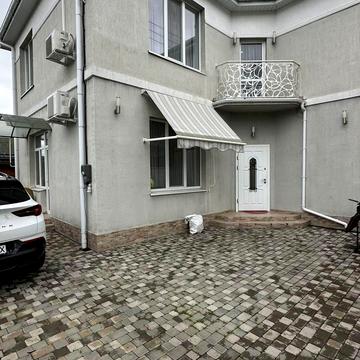 Китобійна вул., 47/1