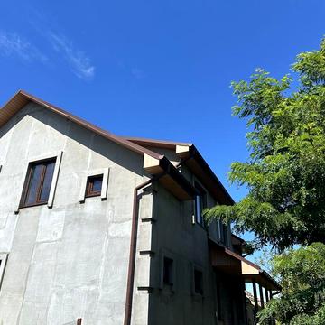 Будинок незавершене будівництво