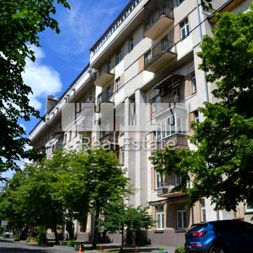 Продаж 4-к квартира, вул. Липська, 19/7, Кловська
