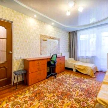 Продам квартиру 2 ком. метро Спортивная
