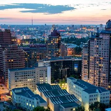 Продаж чудової видової 3-х кім кв від власника Печерськ, Лесі Українки ЖК Панорама на Печерську