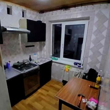 Продам 3х комн кв-ру по Тракторобудівників 122