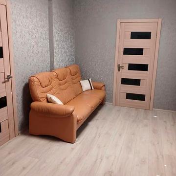 Будинок та +окрема ділянка,3км від Молодіжного