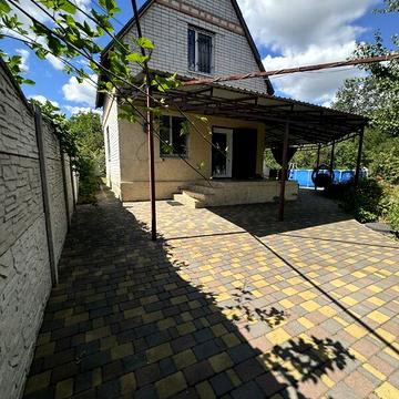 Продаж 2к Дім Травнева