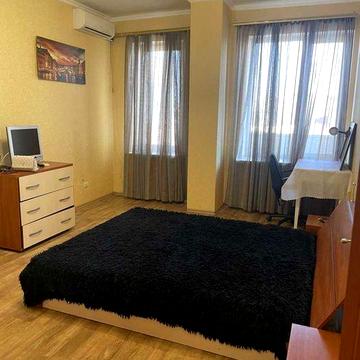 Продам 1 к. квартиру на Пишоновской в ЖК Консоль