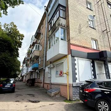 майдан Незалежності пл., 7