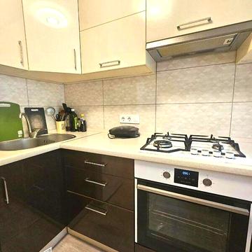 Продаж 1к Квартира Героїв Крут вулиця