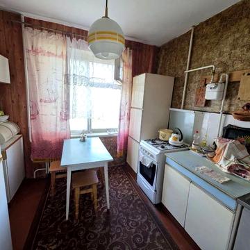 Героїв просп., 46