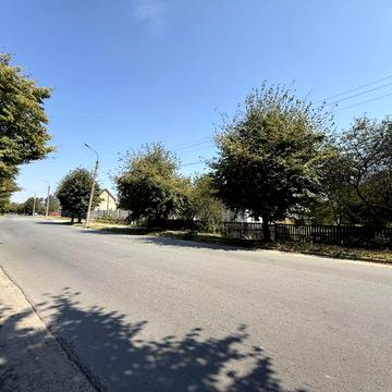Продам будинок в гарному місці.