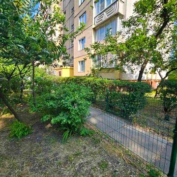 Продажа 3х кв, 1 пов. під кварт. бомбосховище, Харьківський, Бажана 7А