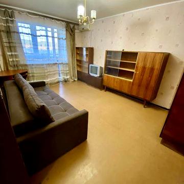 Продам 1 к кв 8/16 эт. Метро Студенческая Салтовка