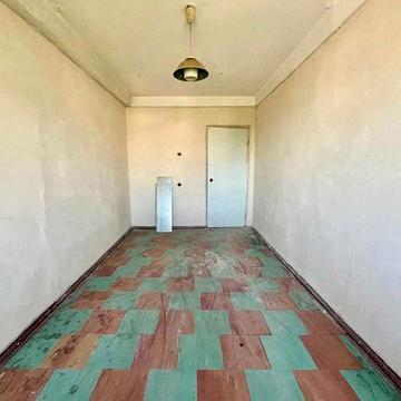 2-х комн. 4/5  ул. О. Пчілки (8-е Марта)