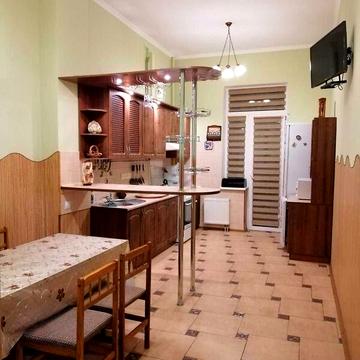 Довгострокова оренда 2к Квартира Юрія Руфа (Некрасова) вулиця