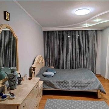 Продам просторную 2 к.квартиру с ремонтом на Слободке в 5 этажном доме