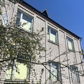 Продаж 2 поверх будинку СЕРТИФІКАТ (Бомбосховище) Таромское