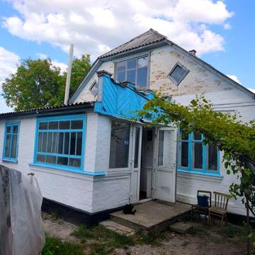 Продаж будинку в центрі Таращі