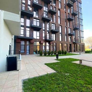 Продаж 1к Квартира Радісна вулиця