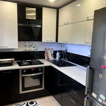 Продаж 3 кімнатноі квартири