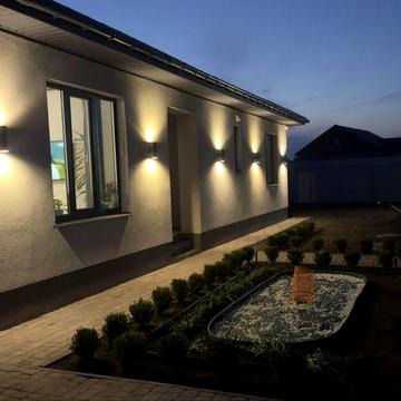 Продаж сучасного будинку на Роменській